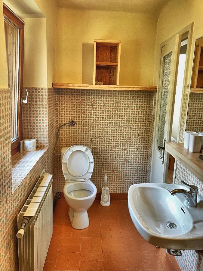 הוילה לוג פוד מנגרטום Predel House מראה חיצוני תמונה